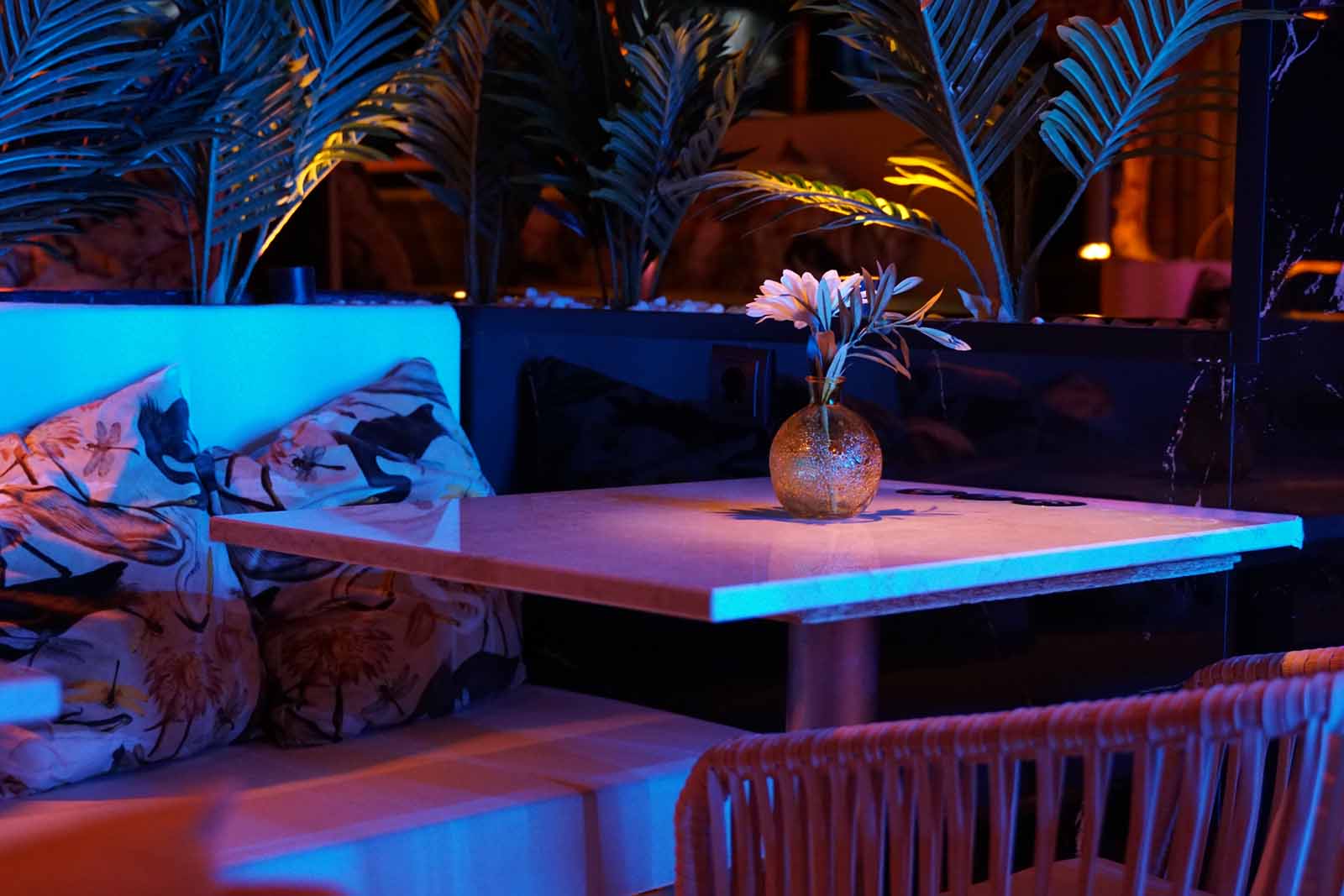 PREMIUM - Shisha Bar, Restaurant & Gaming