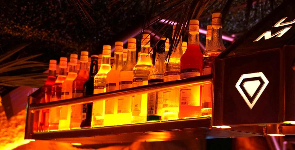 PREMIUM - Shisha Bar, Restaurant & Gaming