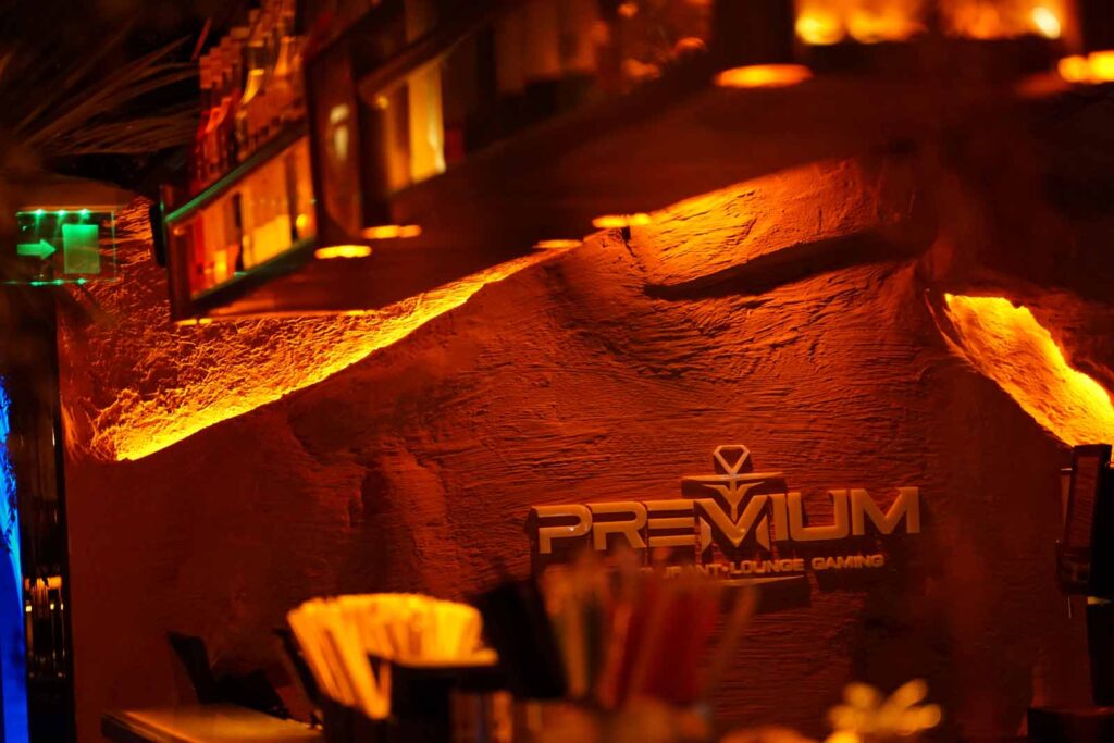 PREMIUM - Shisha Bar, Restaurant & Gaming